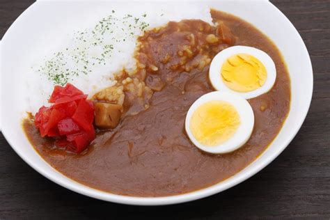 なす ひき肉 カレー：その深みと多様性を探る