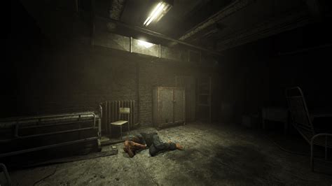  Outlast: Escape A Nightmare Wrapped In Darkness and Terror!